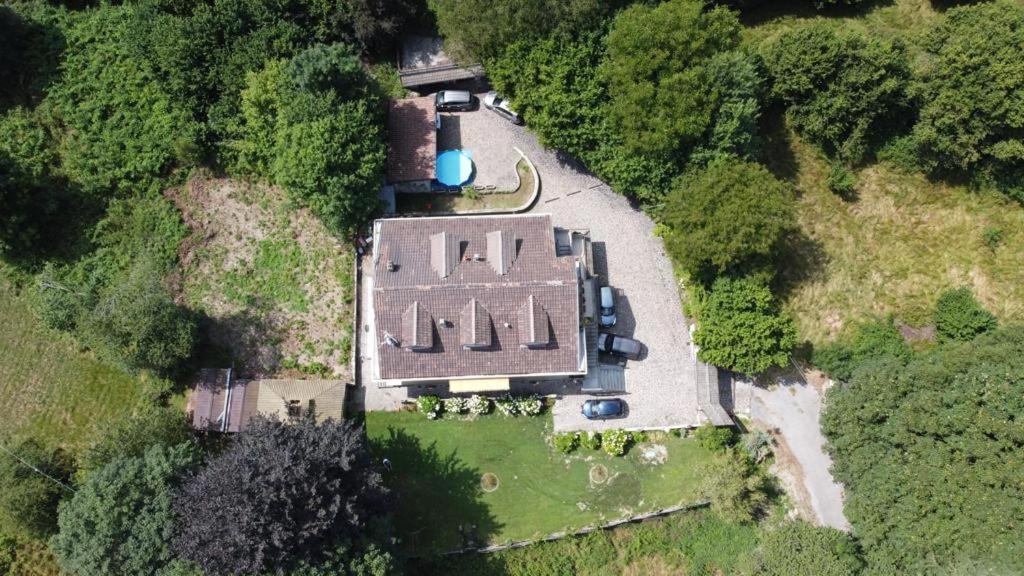 Villa Immersa Nel Verde A Lanzo dʼIntelvi Exteriér fotografie